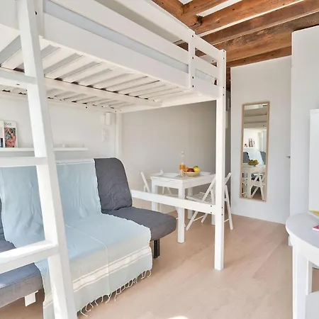 New Mezzanine In The Heart Of Appartement